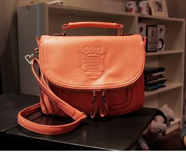 กระเป๋าAxixi รุ่น T015 กระเป๋าสะพายนำเข้าจากเจ้าของแบรนด์Axixiแท้100%